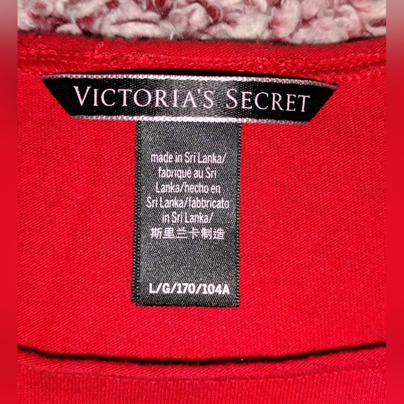 🌹 3 for $20🌹Victoria's Secret - Picture 2 of 2